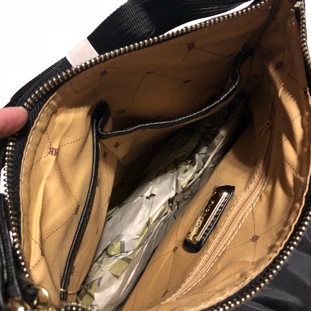 Black Crossbody Concealment Purse -7017 - Picture 5 of 8